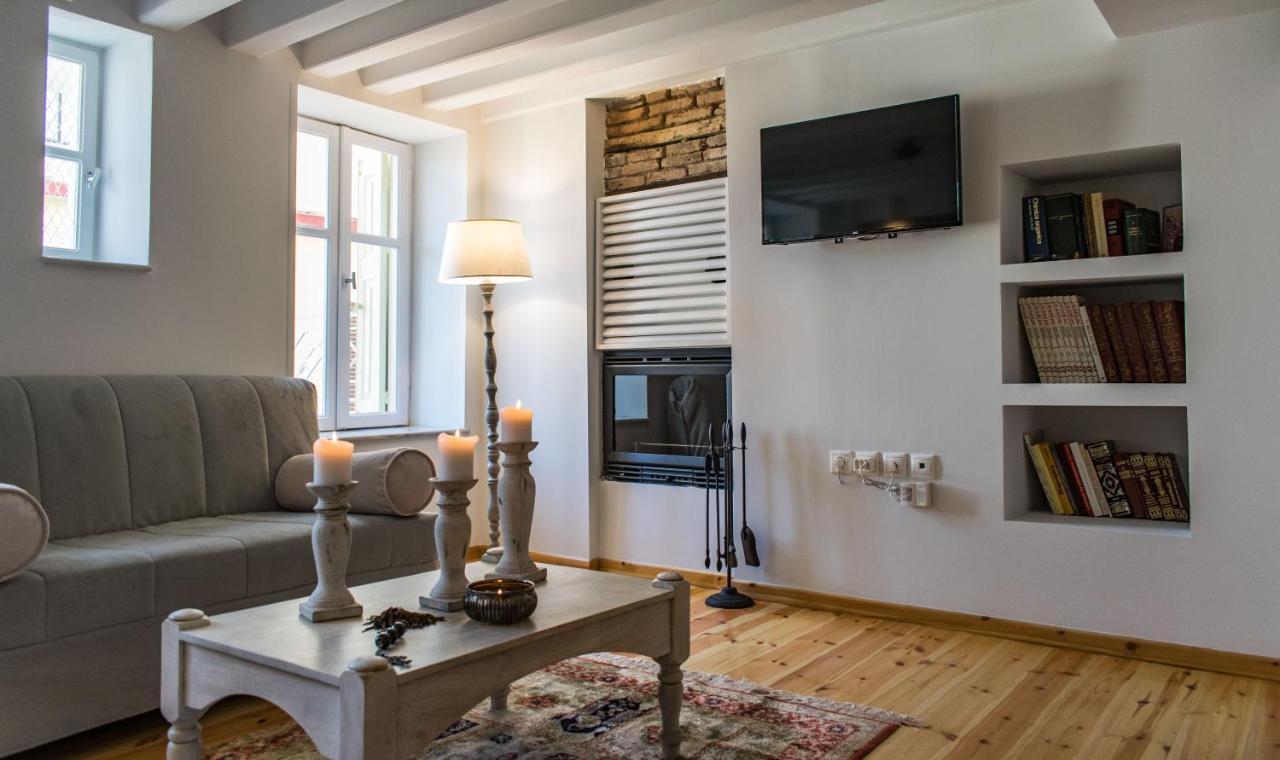 Anthi'S House Center Apartment Plomari Екстериор снимка