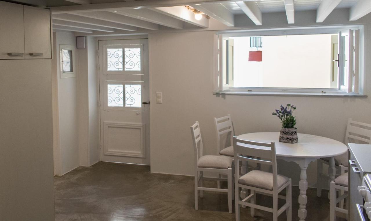Anthi'S House Center Apartment Plomari Екстериор снимка